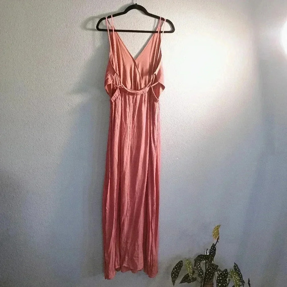 Lulus Maxi Dress Womens Medium Lost In Paradise Rusty Rose Strappy Back Slit - Picture 8 of 13